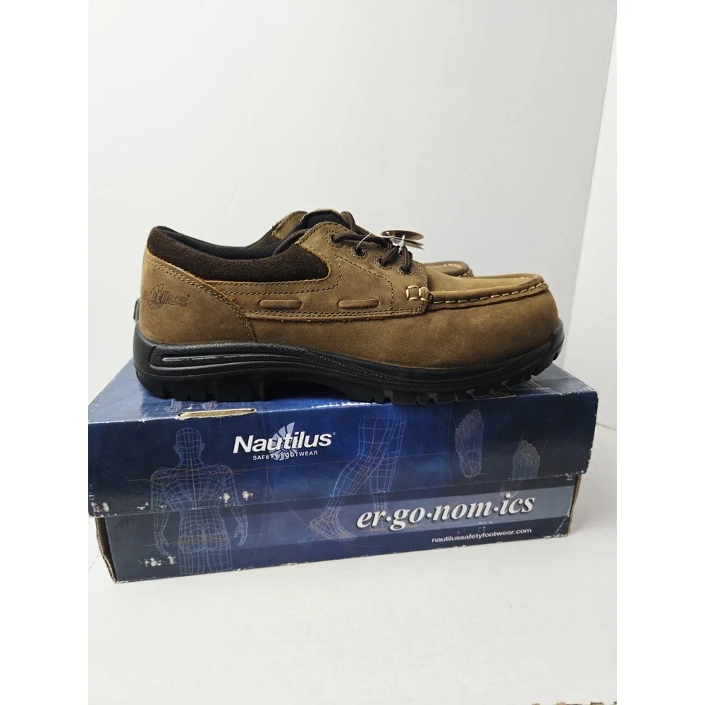 Nautilus Mens safety shoe N1826 leather composite toe sz 11.5